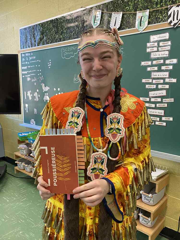 Les danses autochtones avec Jessica Gagnon